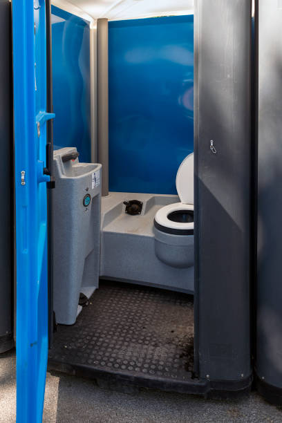 Portable Toilet Options We Offer in Baxter Village, SC